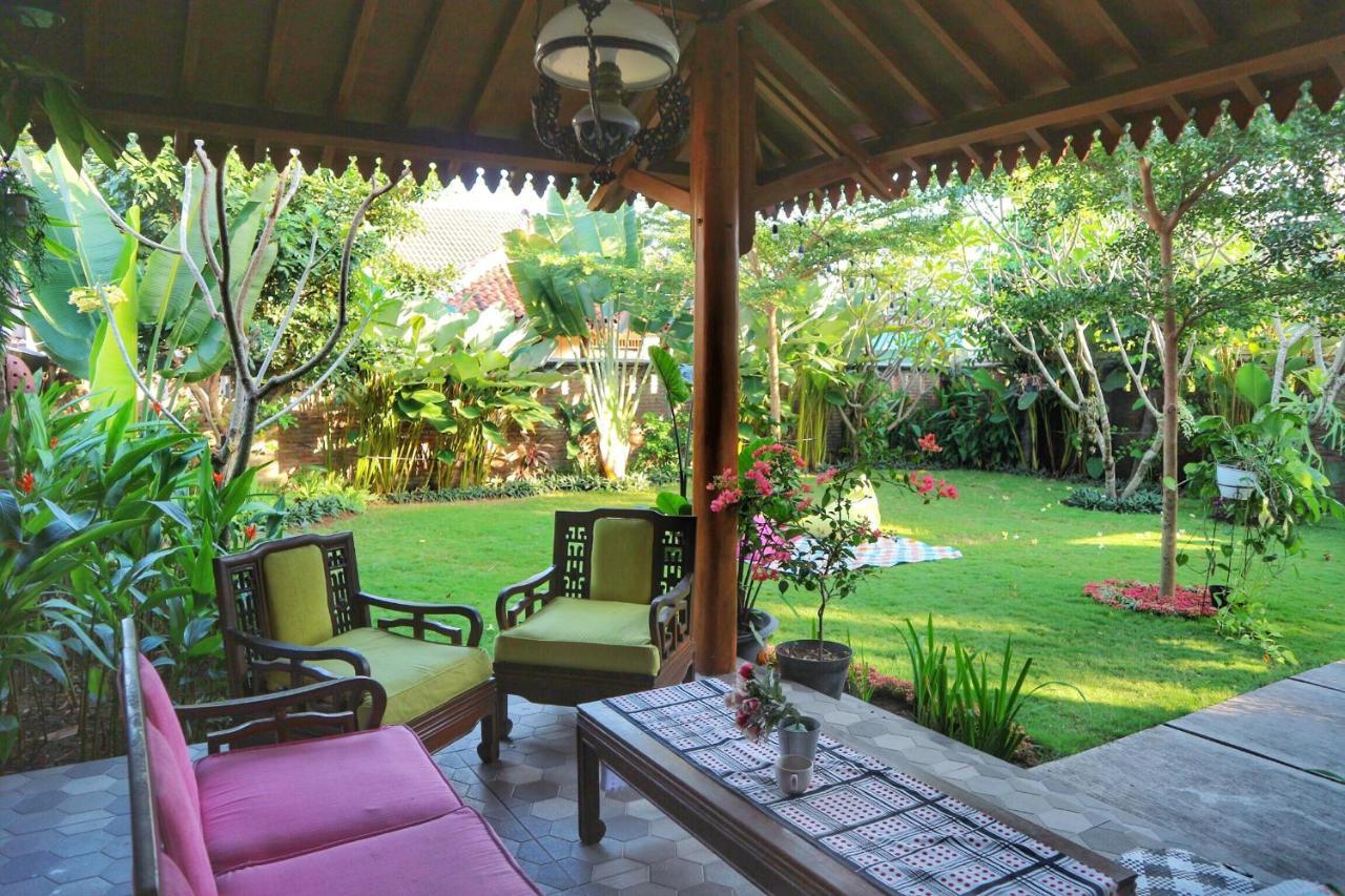 Summergrass B&B Prawirotaman Εξωτερικό φωτογραφία